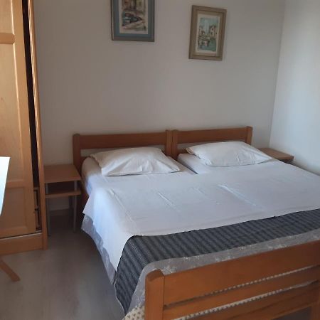 Apartmani Sanja Шибеник Экстерьер фото